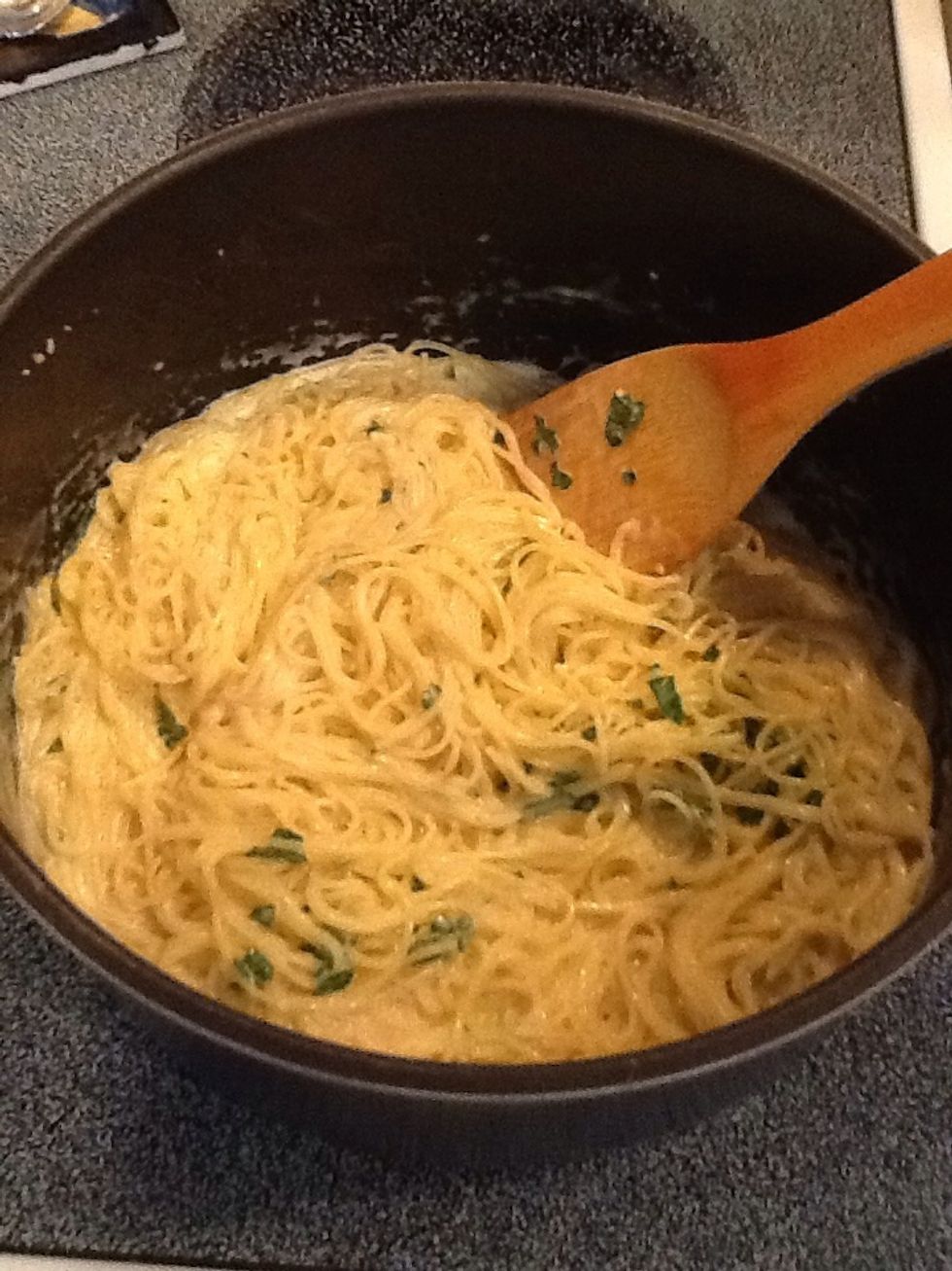 Add heavy whipping cream and parsley. Stir well.