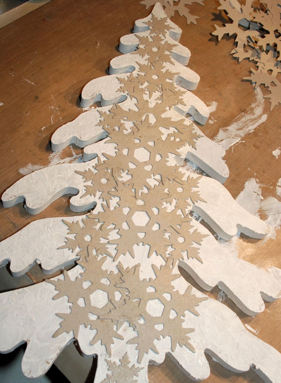 Add ice star die-cuts.