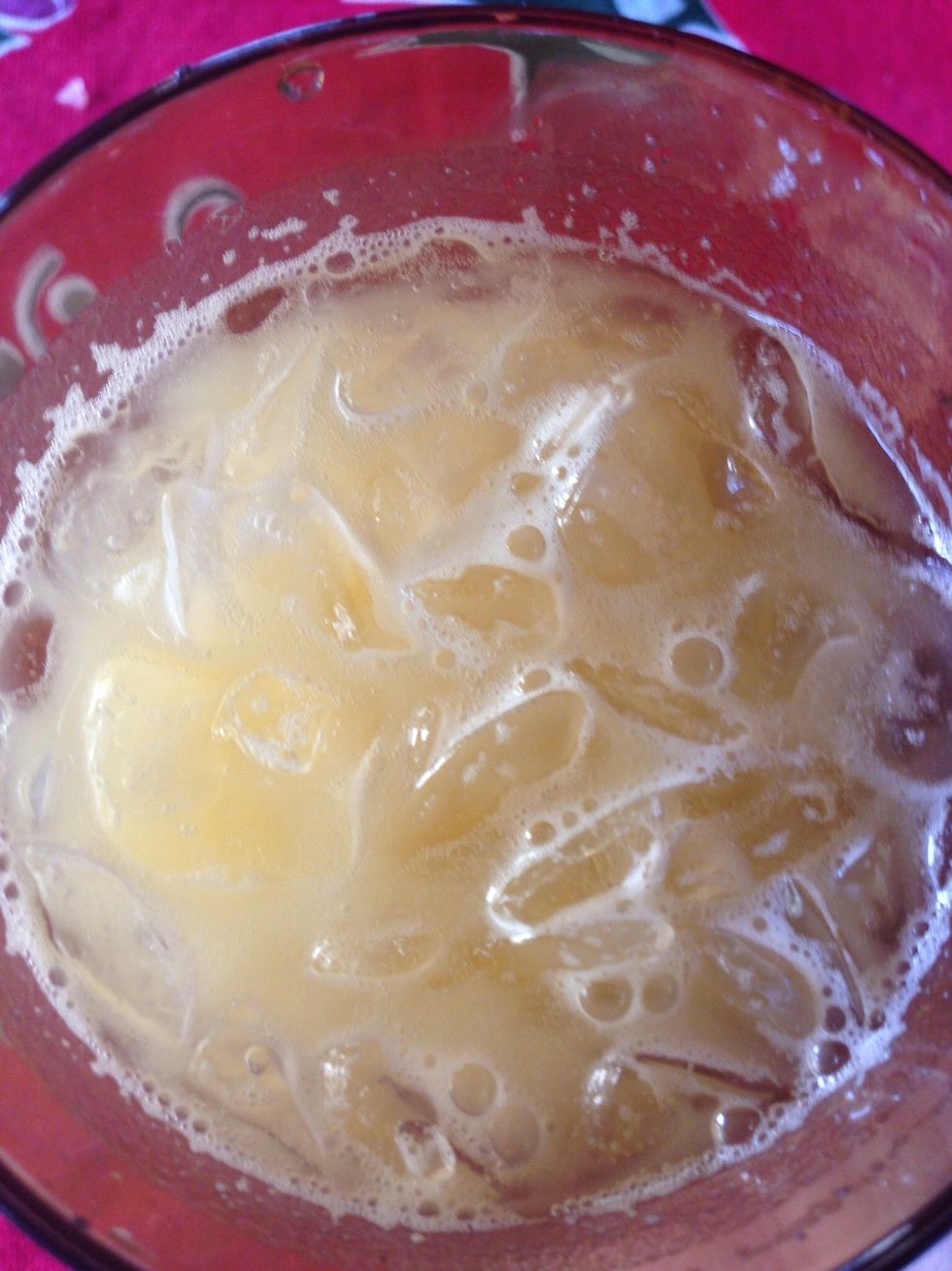 Add ice to fresh Mara\u00f1on juice and enjoy!