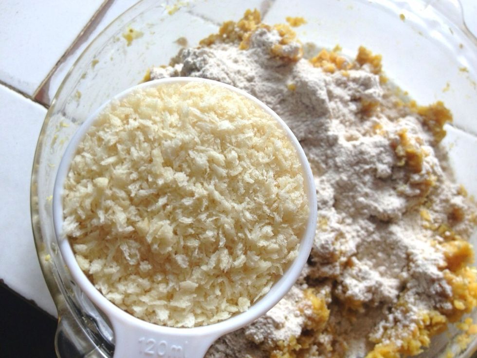 Add in 1/2 cup of panko breadcrumbs. You can always use the fresh one, but I dont have any right now :)