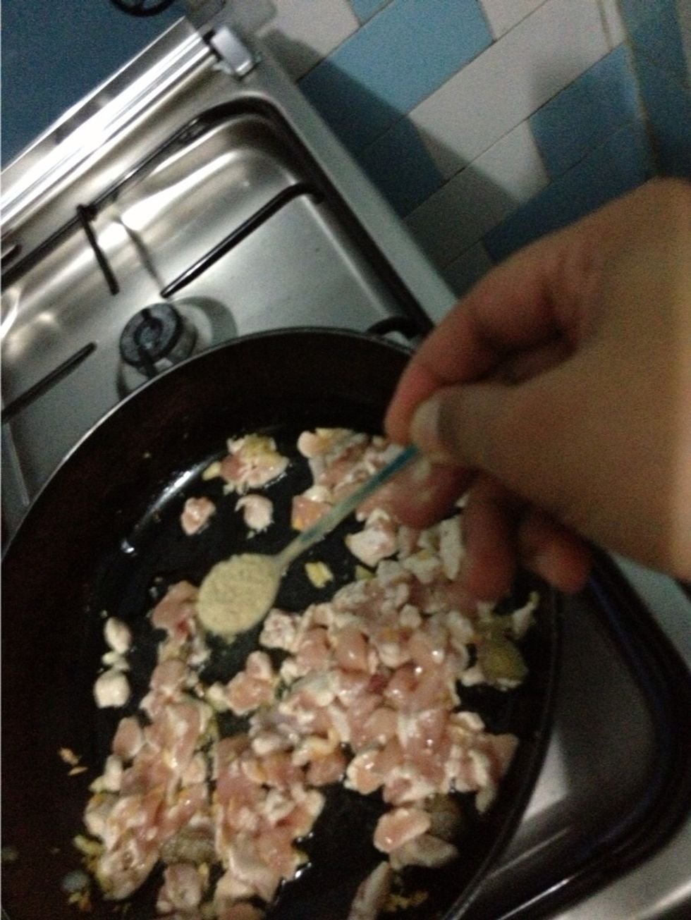 Add in 1/2 to 1 tsp of ground white pepper. Cook the chicken until it just changed its color (dont cook the chicken too long)