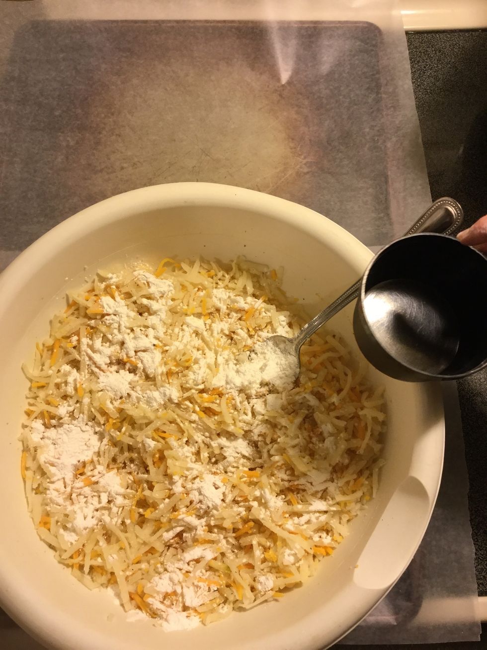 Add in 3 tbsp of corn starch and mix.