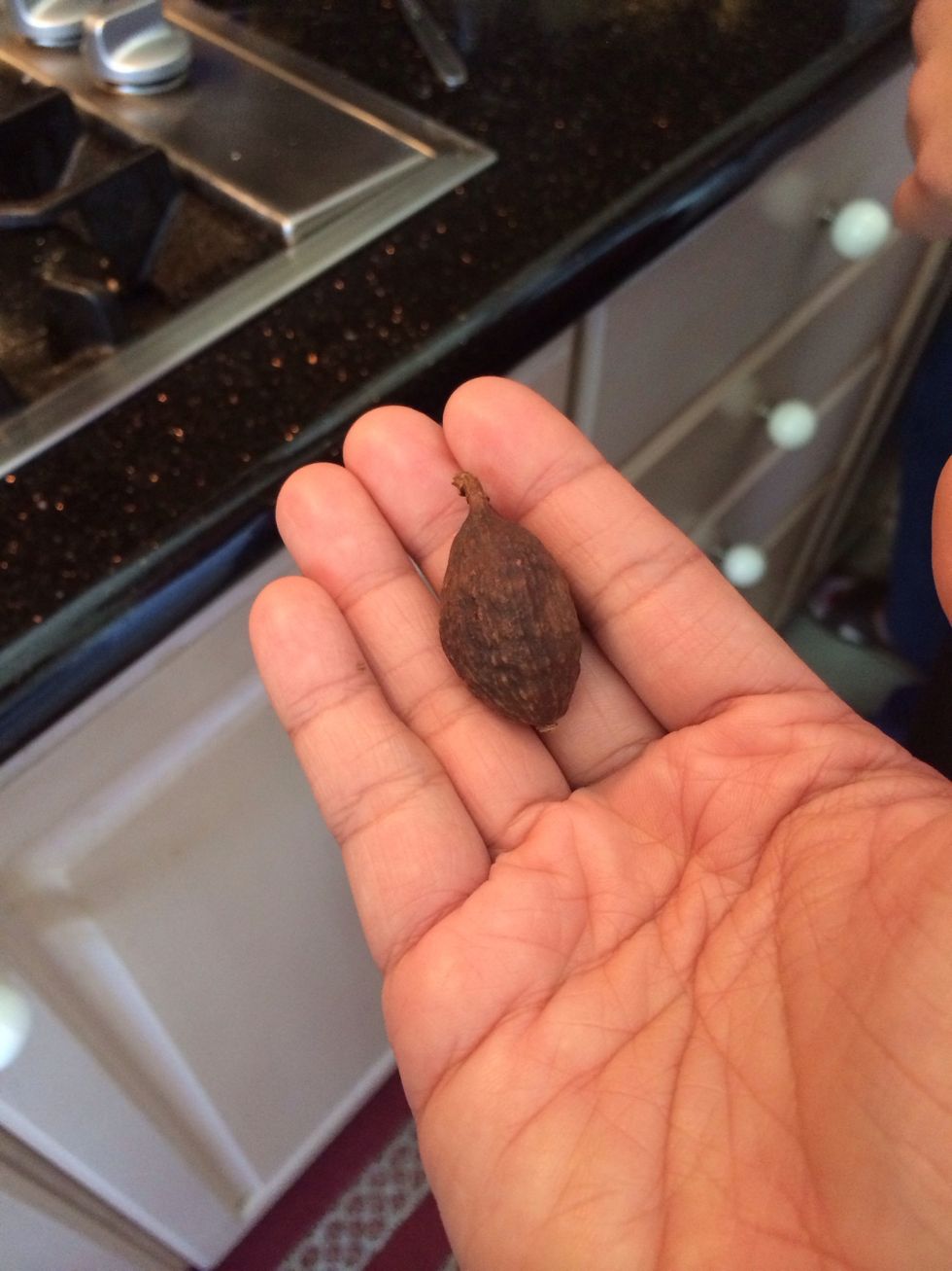 Add in clove at the 4th hour