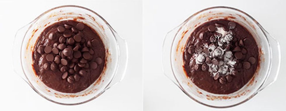 Add in the choc chips and sprinkle a bit of sea salt. Mix well.