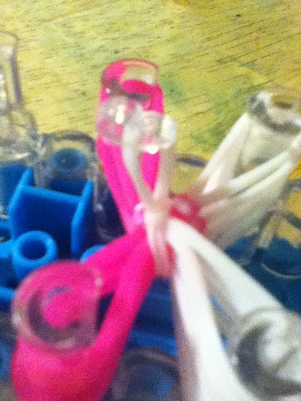 Add it on that band you pulled through the other band.