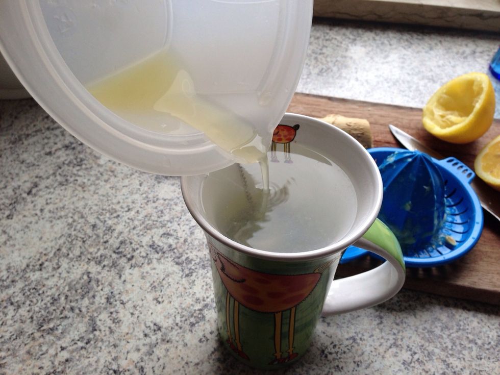 add it to the ginger-water. if you don't like to too sour, be careful and taste befor adding all the juice!