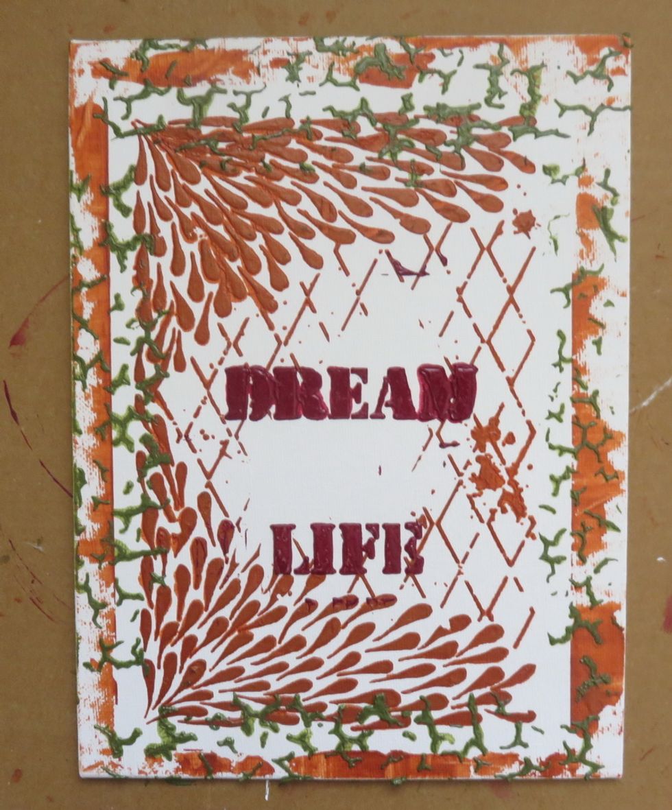 Add Leaf paint over the edges using AA Cracked stencil as shown.