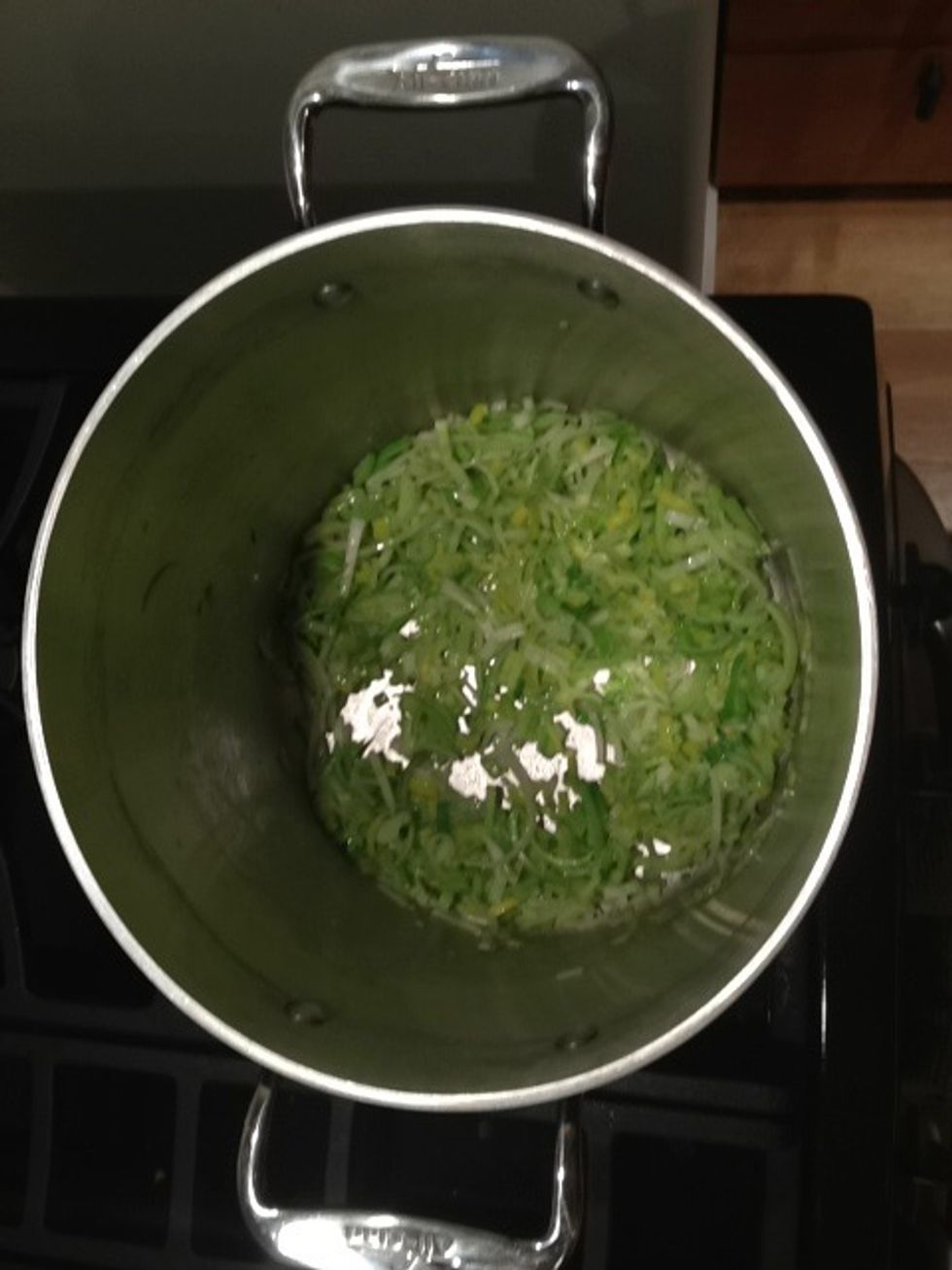 Add leaks and saut\u00e9 at low medium heat until soft. This should take 5 to 8 minutes.