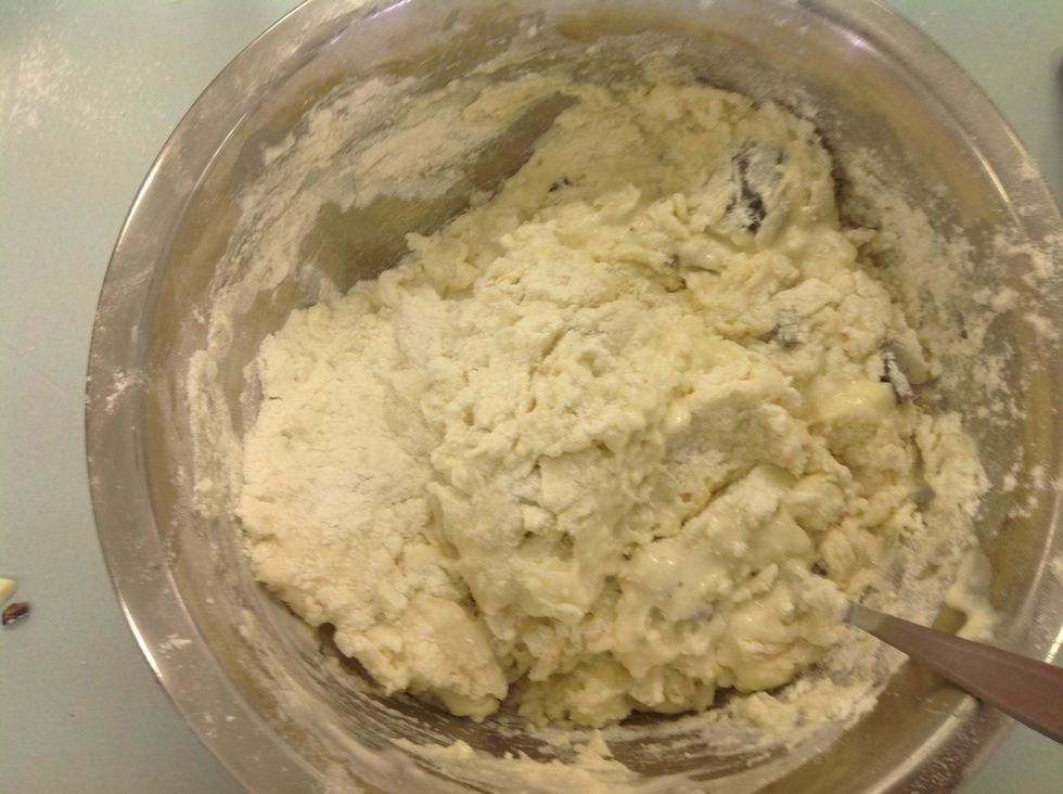 Add milk, egg and chocolate bits to your mixture.