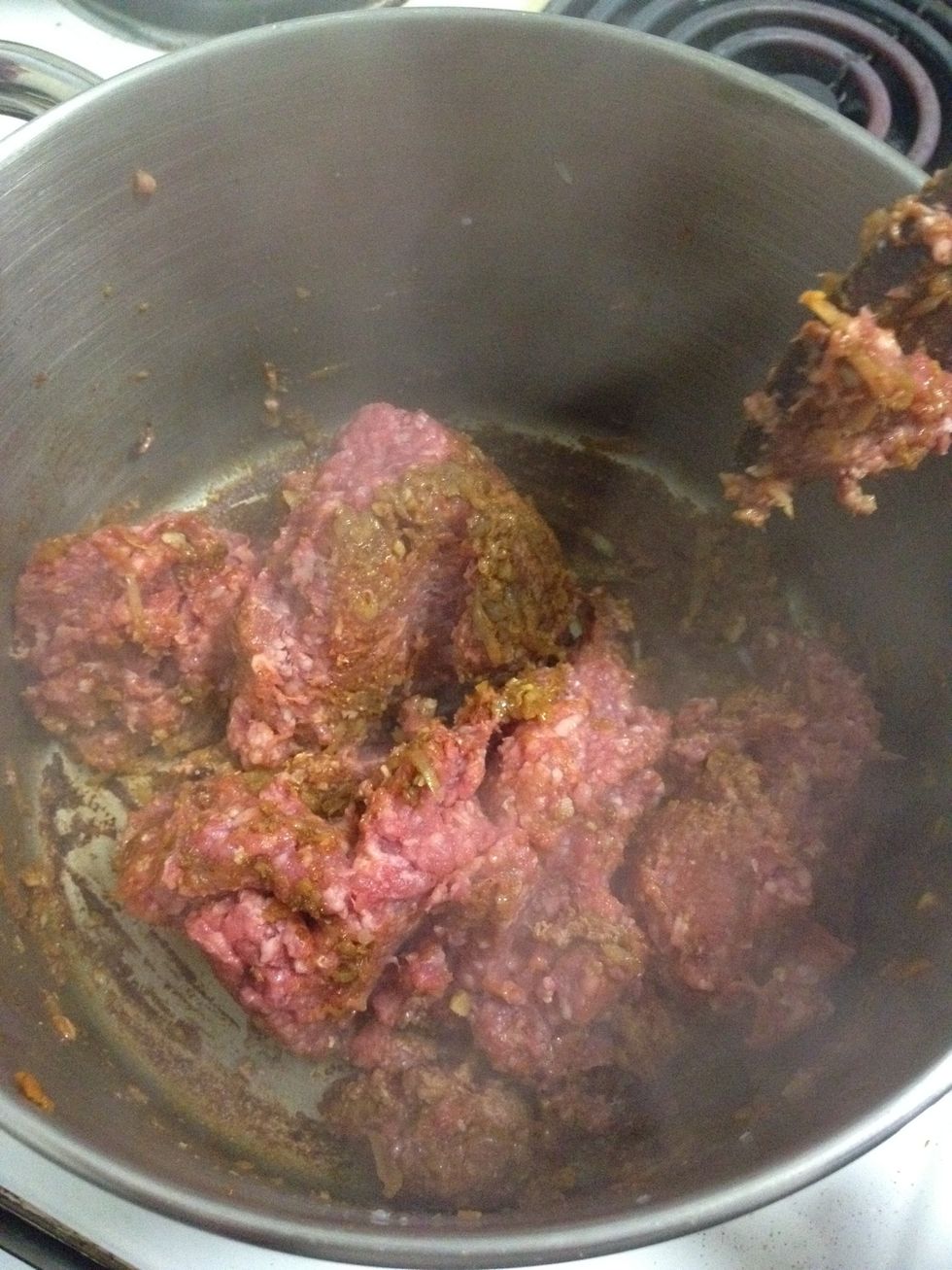 Add mince and cook. Stir with a wooden spoon and break up any lumps, for 5 minutes.