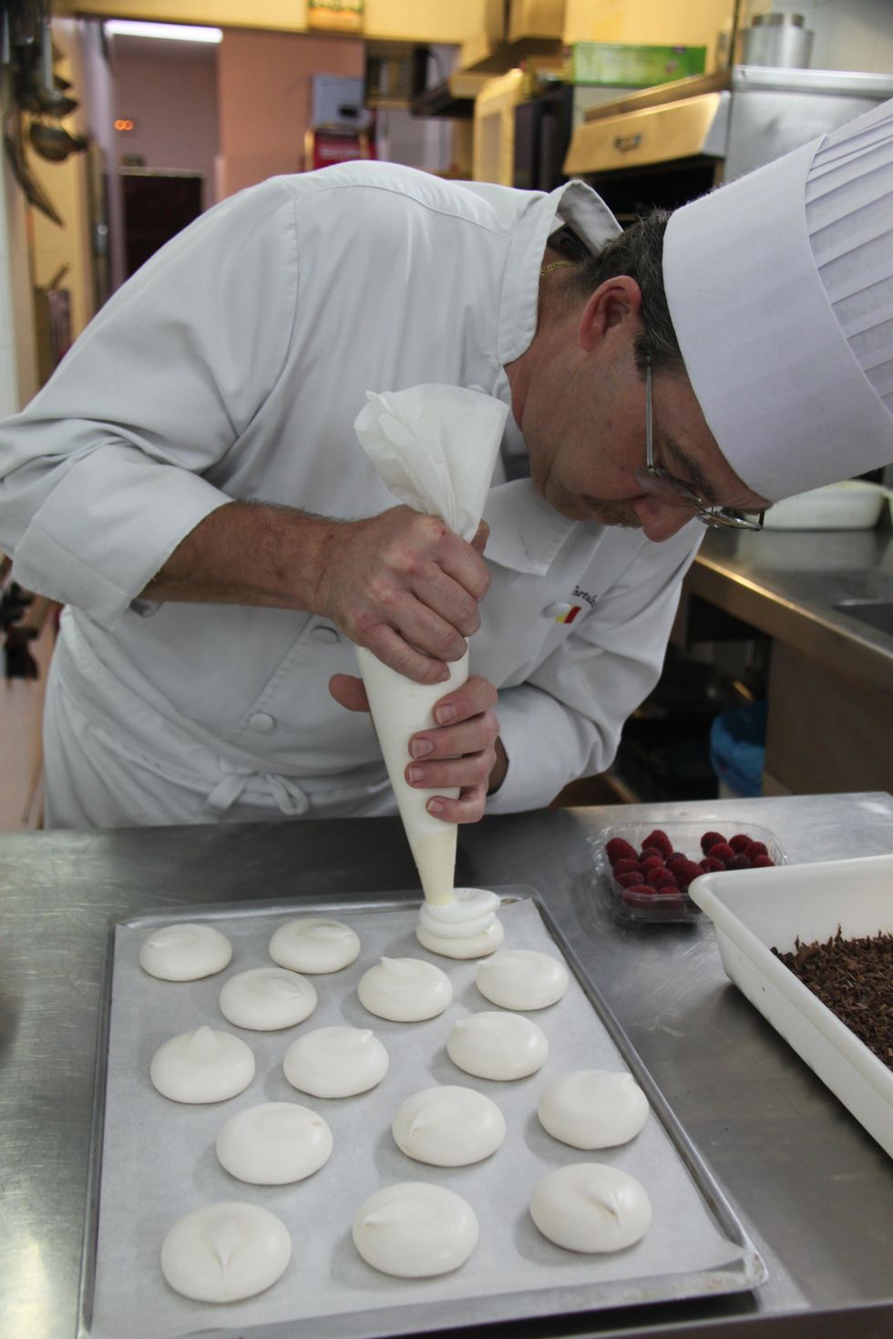 ADD MORE CHANTILLY AND COVER WITH ANOTHER MERINGUE