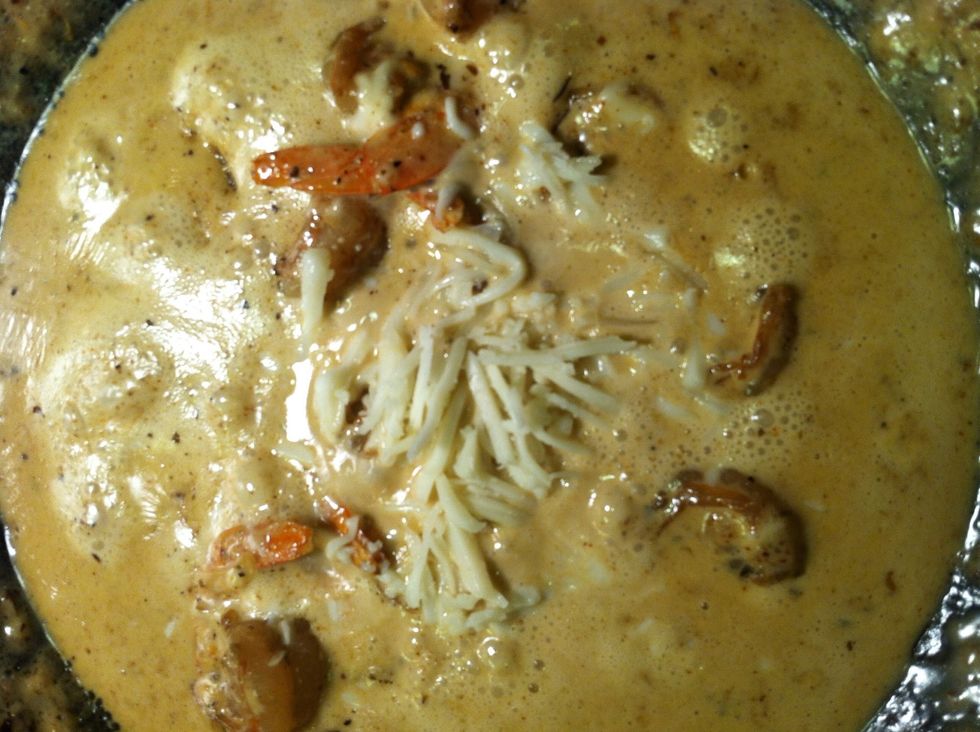 Add mozzarella and stir until sauce is creamy and thick