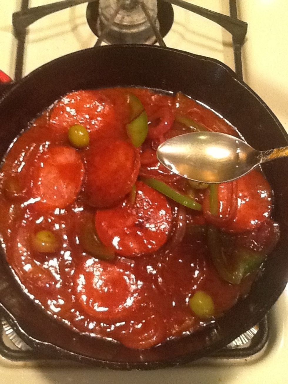 How to make salami dominicano guisado(stewed salami) B+C Guides