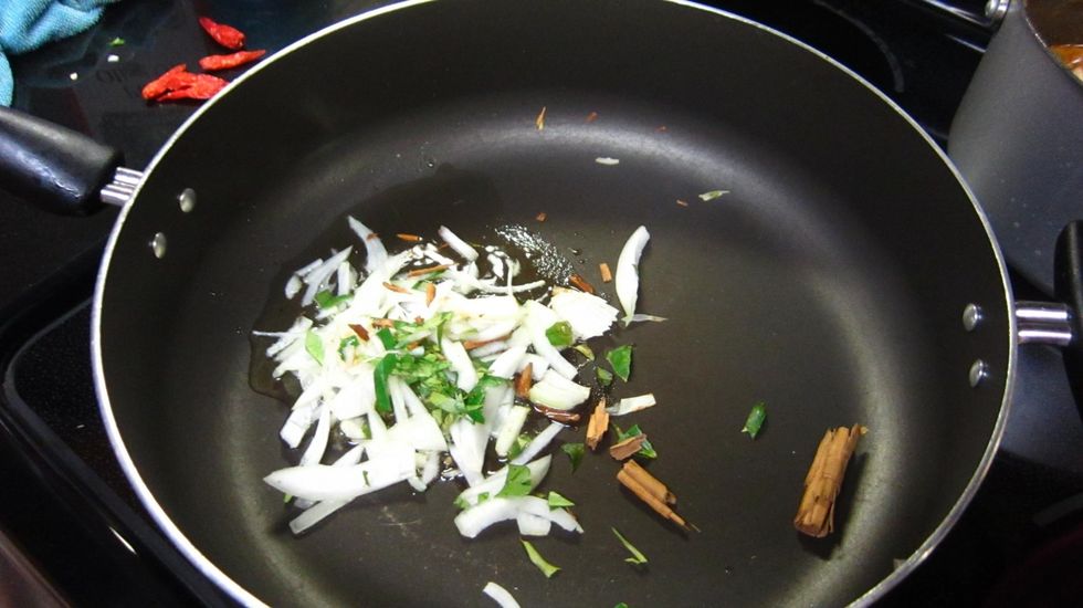 Add oil, 1.5 tsp. black mustard seed, and Cinnamon stick and saut\u00e9 on medium heat for 5 minutes. Ceylon Cinnamon is the world's 7th most powerful anti-oxidant and helps control blood sugar.