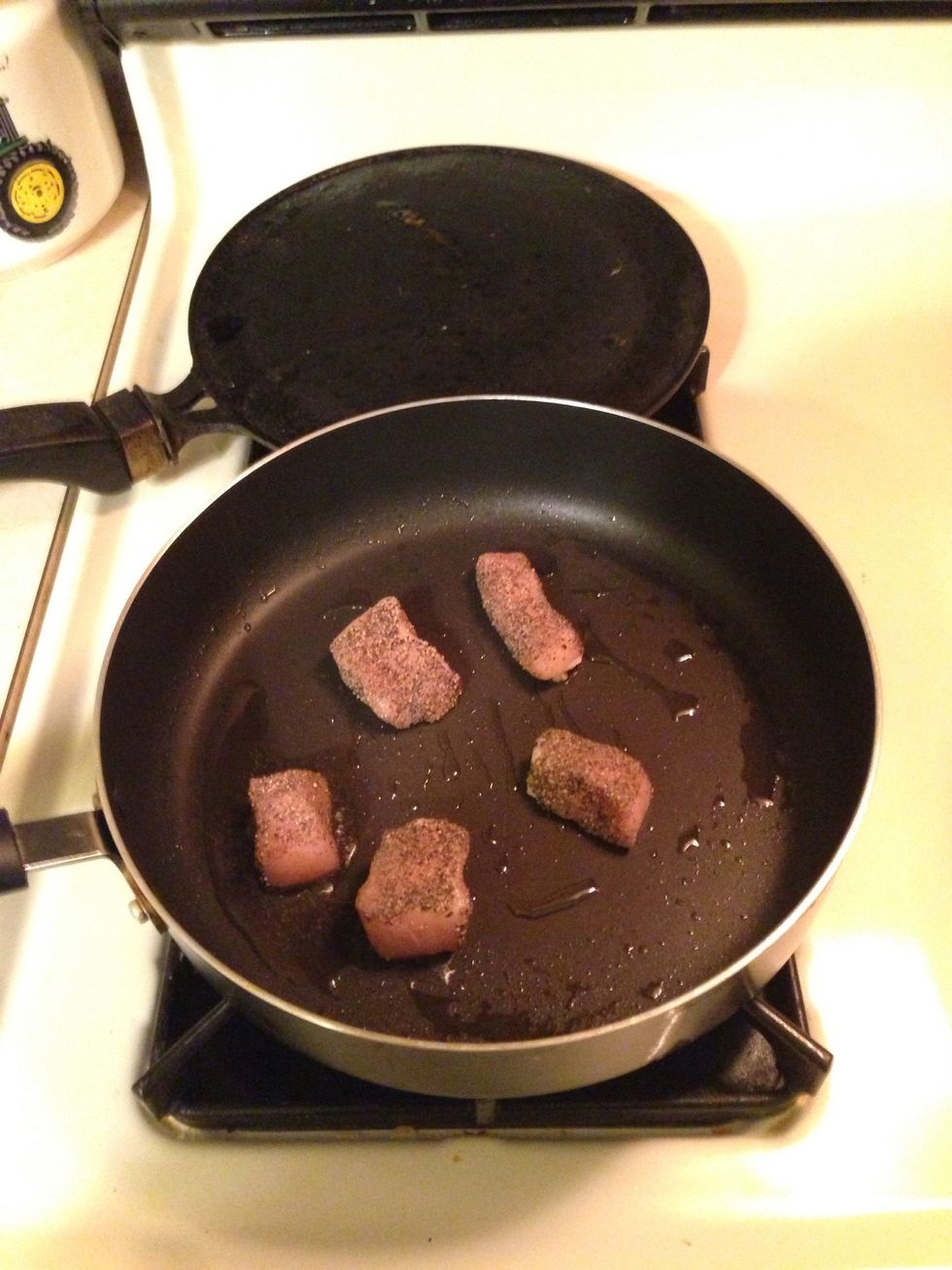 Add oil to a frying pan and cook the chicken for about 10 minutes or until cooked