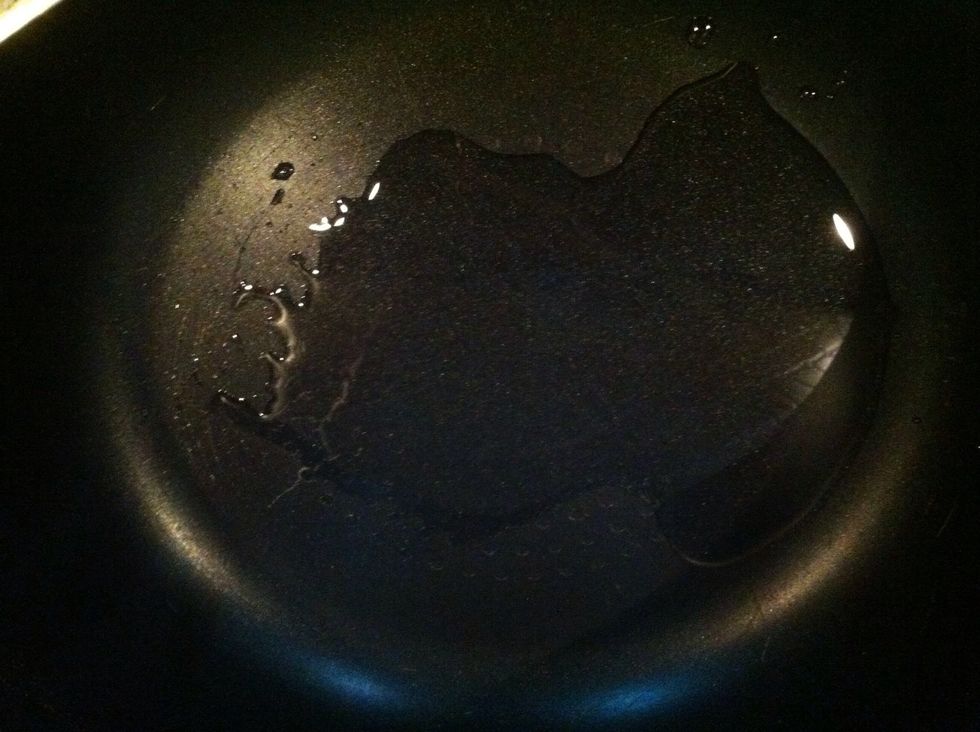add oil to pan