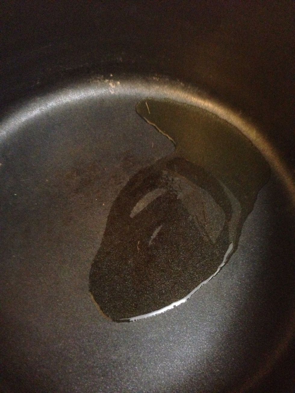 Add oil to the pan