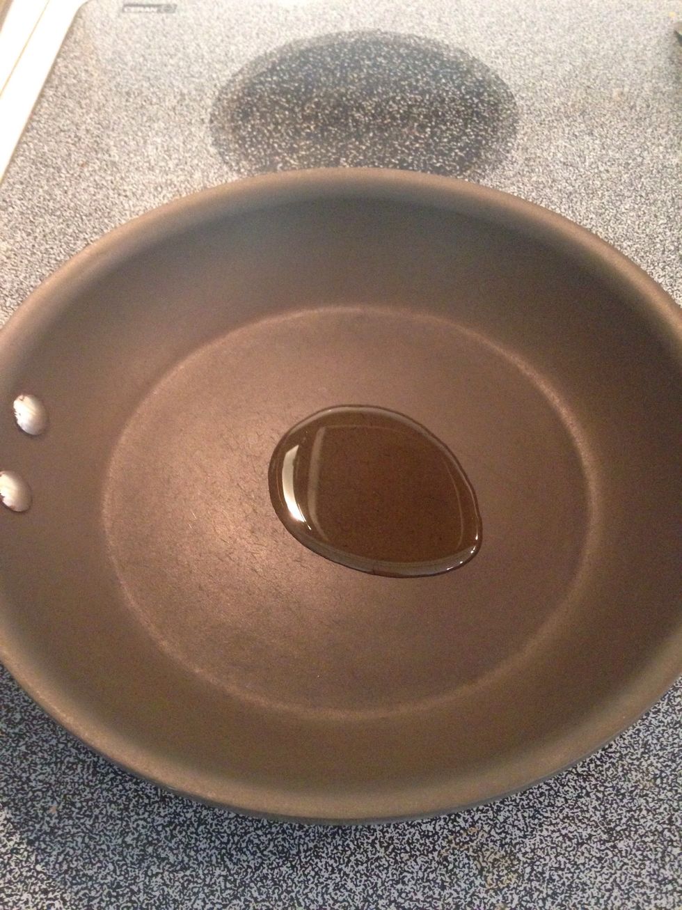 Add olive oil to pan. Heat on medium.