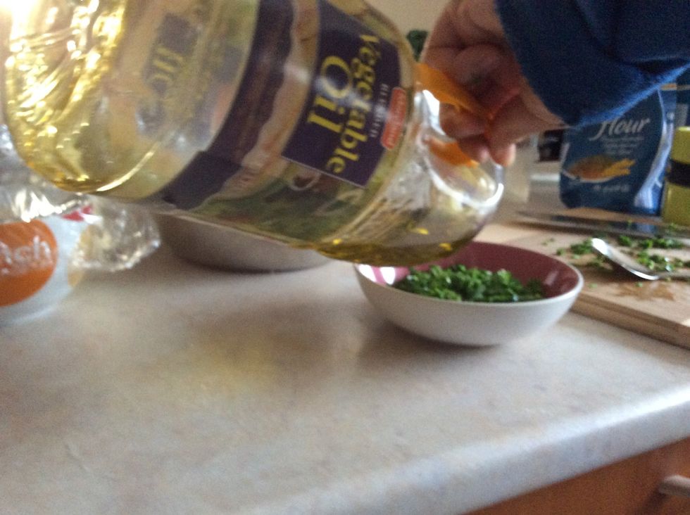 Add olive oil to the chives