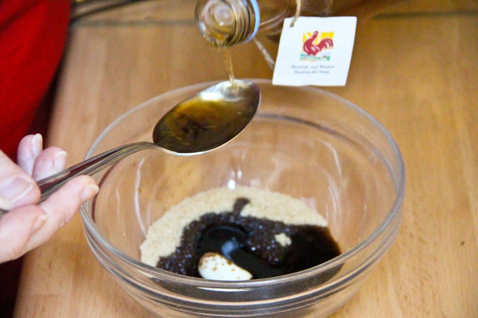 Add one tablespoon of apple vinegar