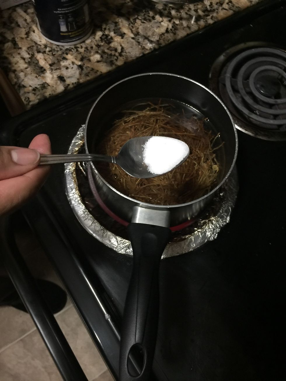 Add one teaspoon of salt and bring to boil