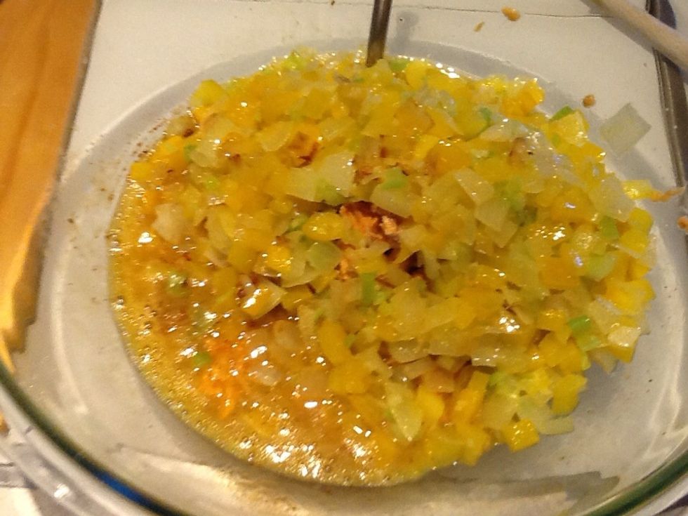 Add onion mix to bowl.
