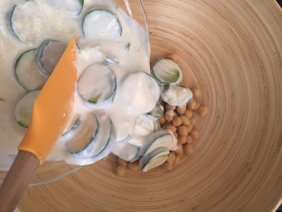 Add over the boiled hummus (boiled garbanzo beans)