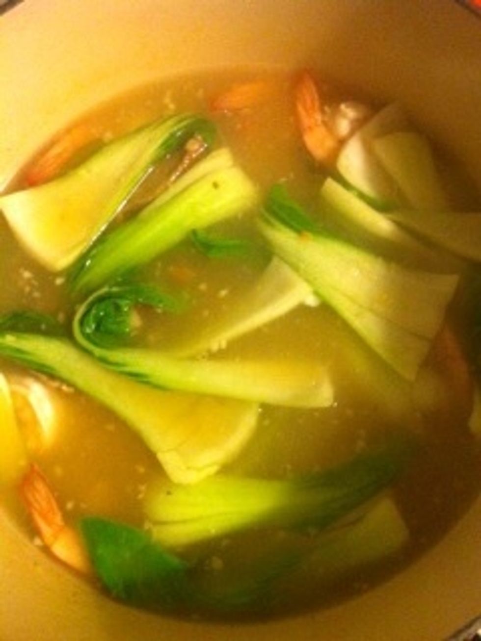 Add pak choi or any green veg of ur choice and cook for 5 min