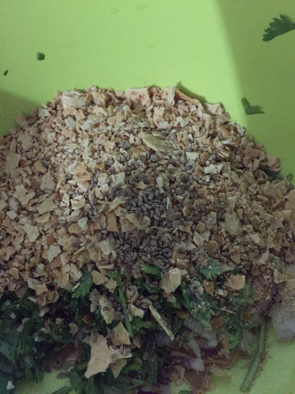 Add papad power to onions mix and also add some carrom seeds (ajwain) , chopped mint and chat masala