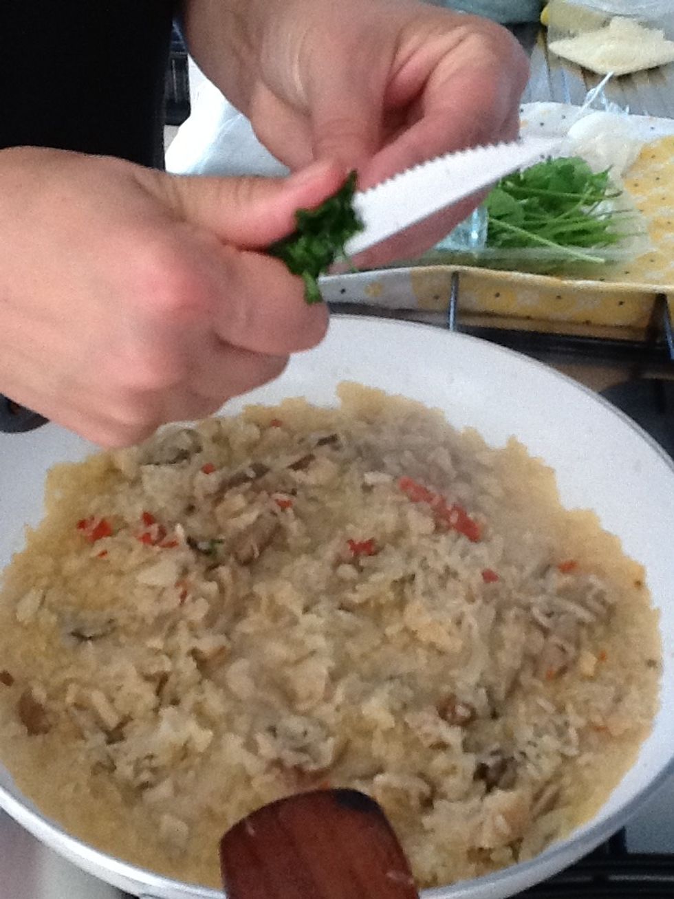 Add parsley and one another cup of hot water
