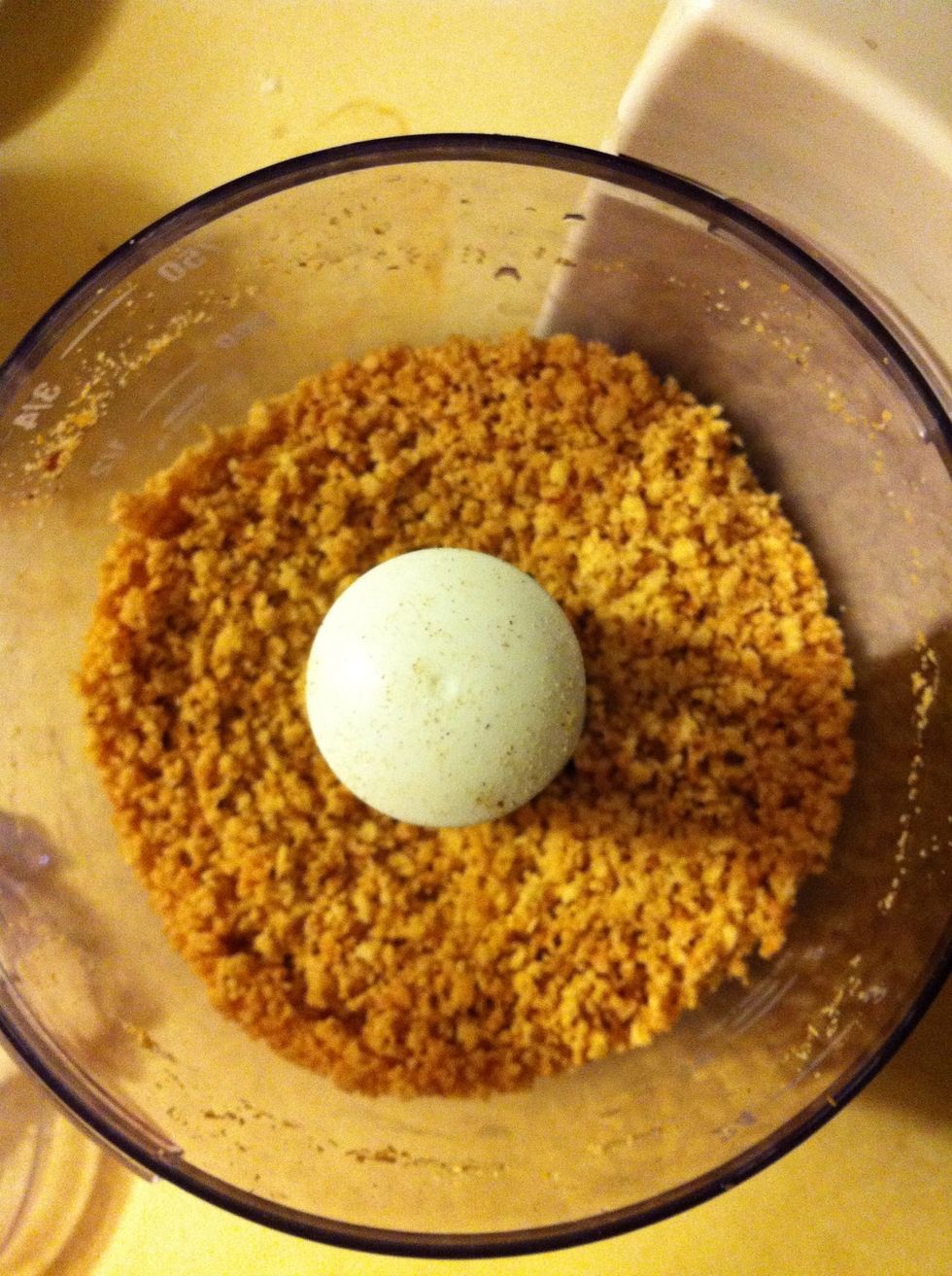 Add peanuts to food processor and pulse. From start to finish it should take about 15 minutes. All peanuts are ground.