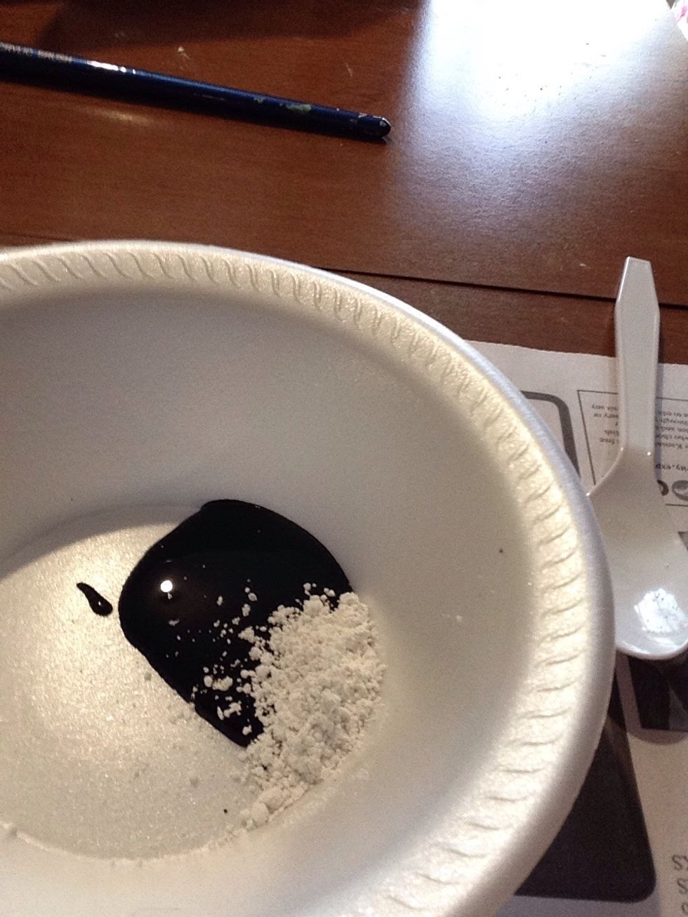Add Plaster of Paris to the bowl. It should be about 1/3 of the amount of paint.