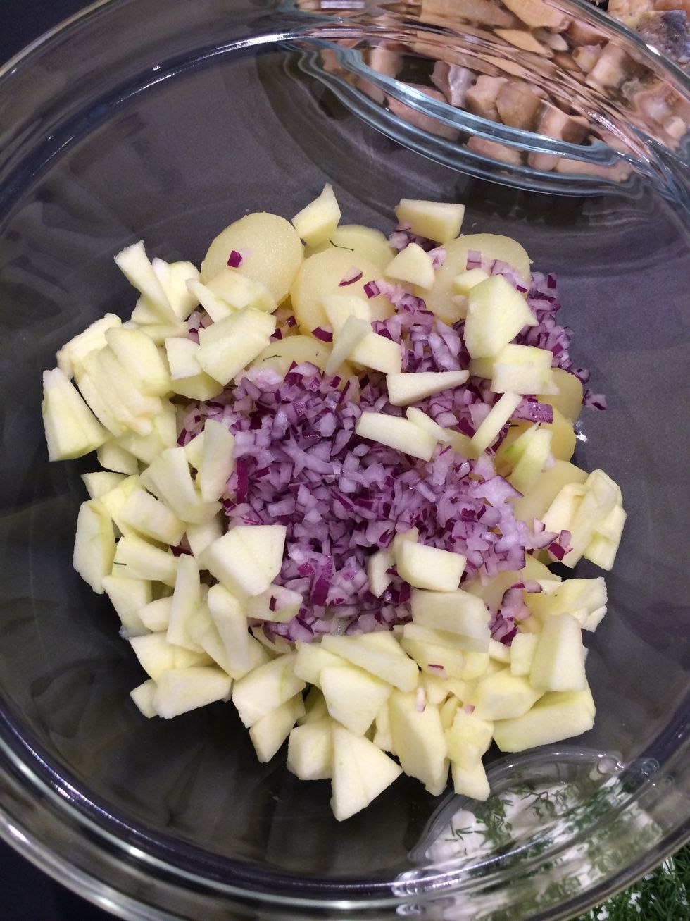 Add potatoes onions and apples. Mix