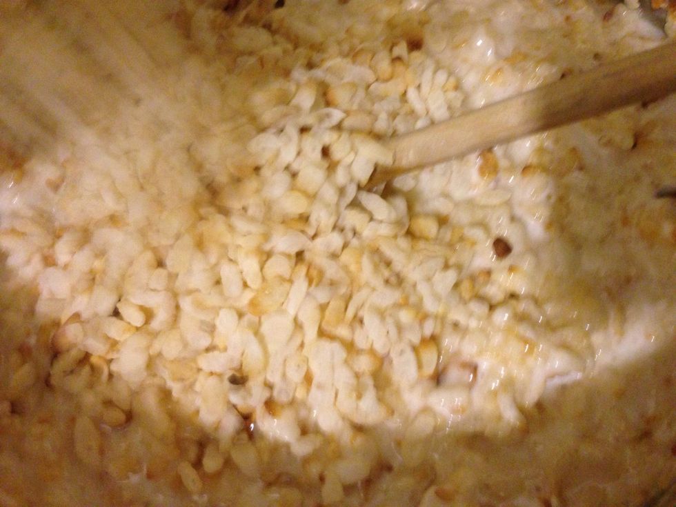 Add rice crispy and mix well