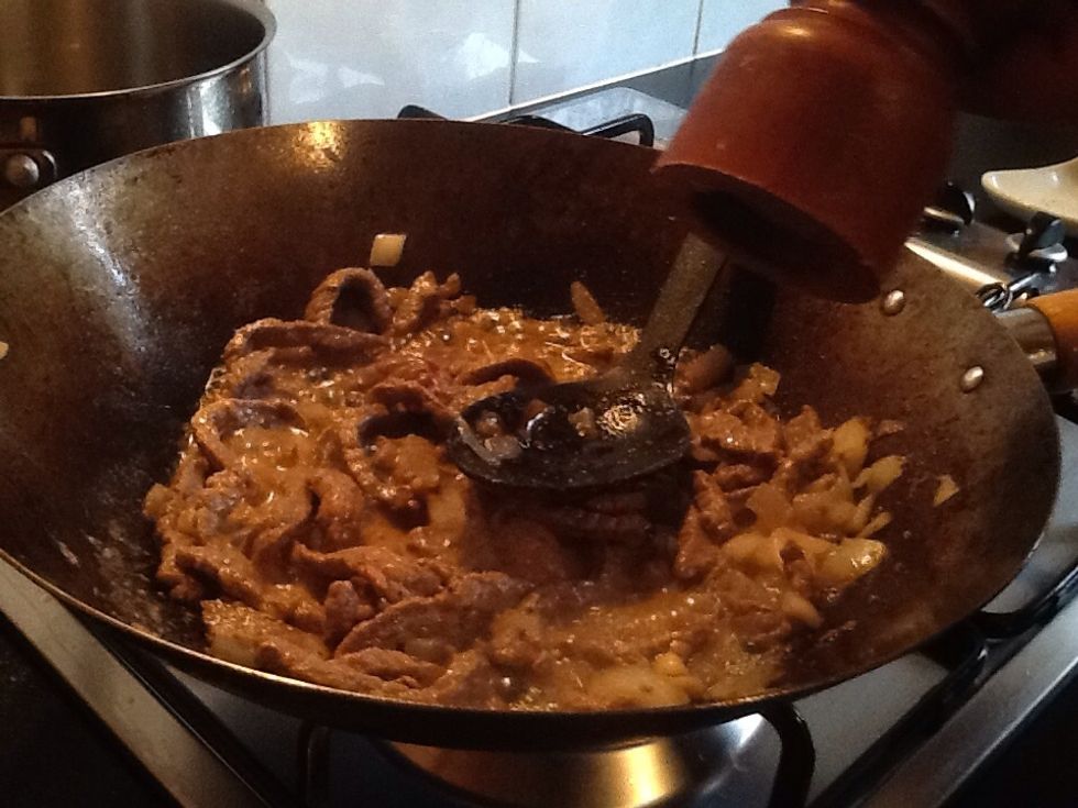 Add roughly 1 teaspoon of pepper.