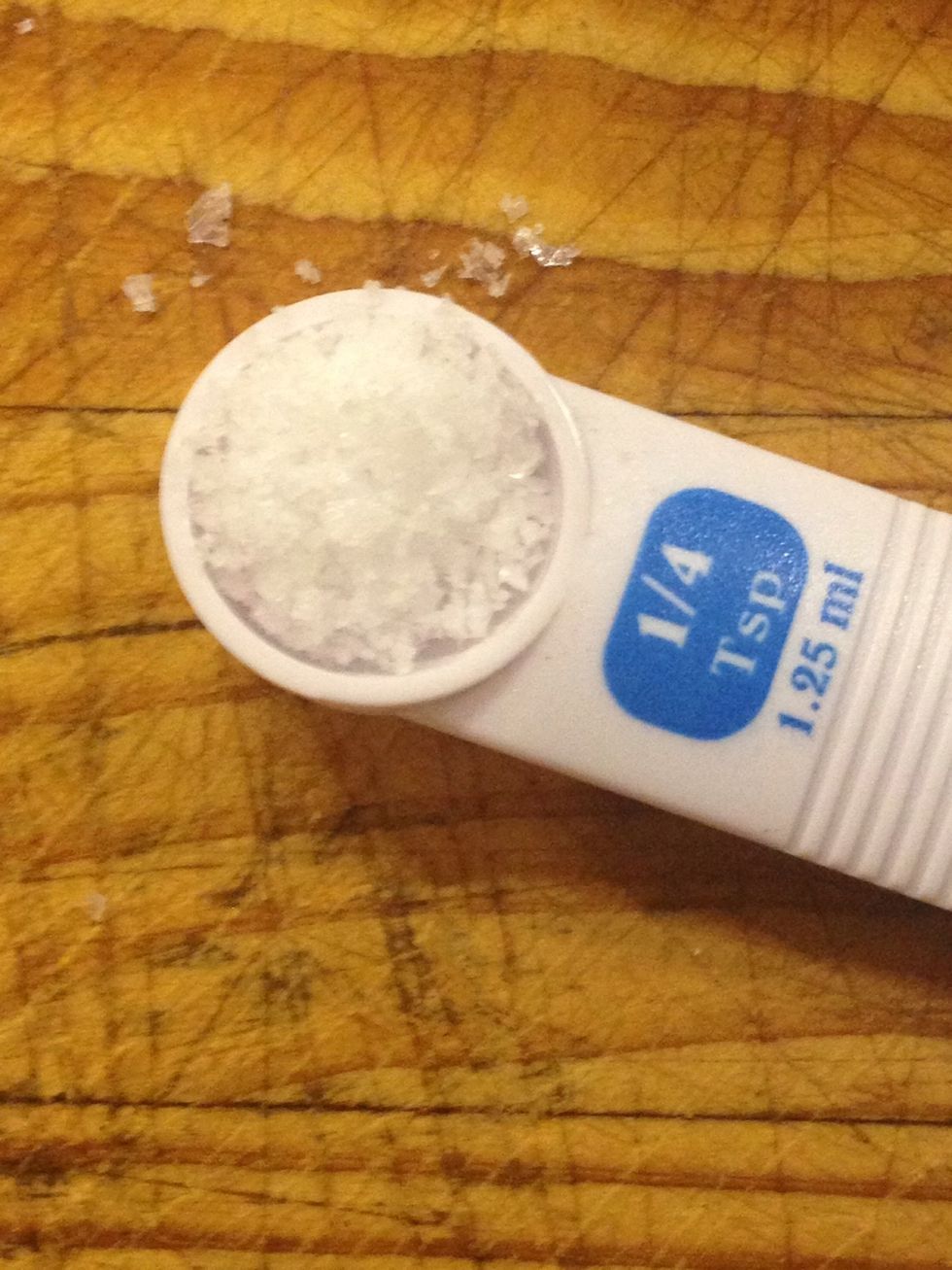 Add salt to egg white