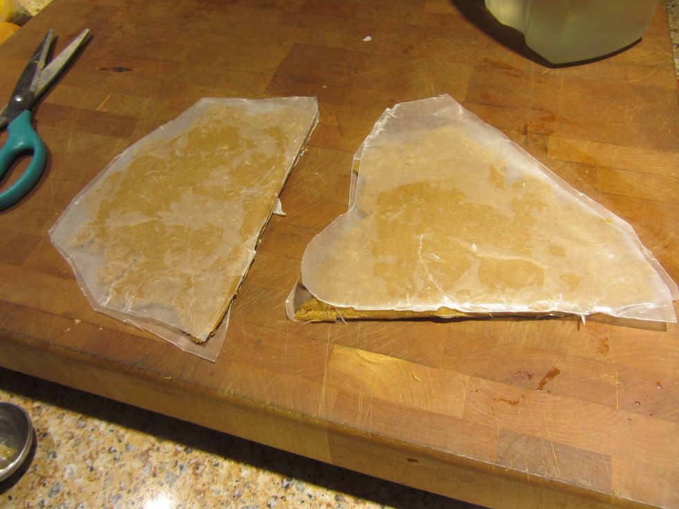 Add several slits in the top of the paper on one side. Two patties are ready to feed to the bees.