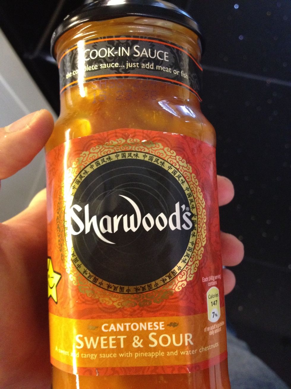 Add sharwood Cantonese sweet and sour sauce