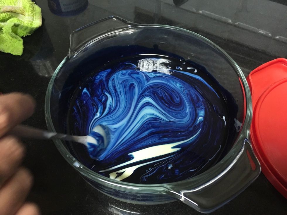 Add some blue food colouring and mix it all together