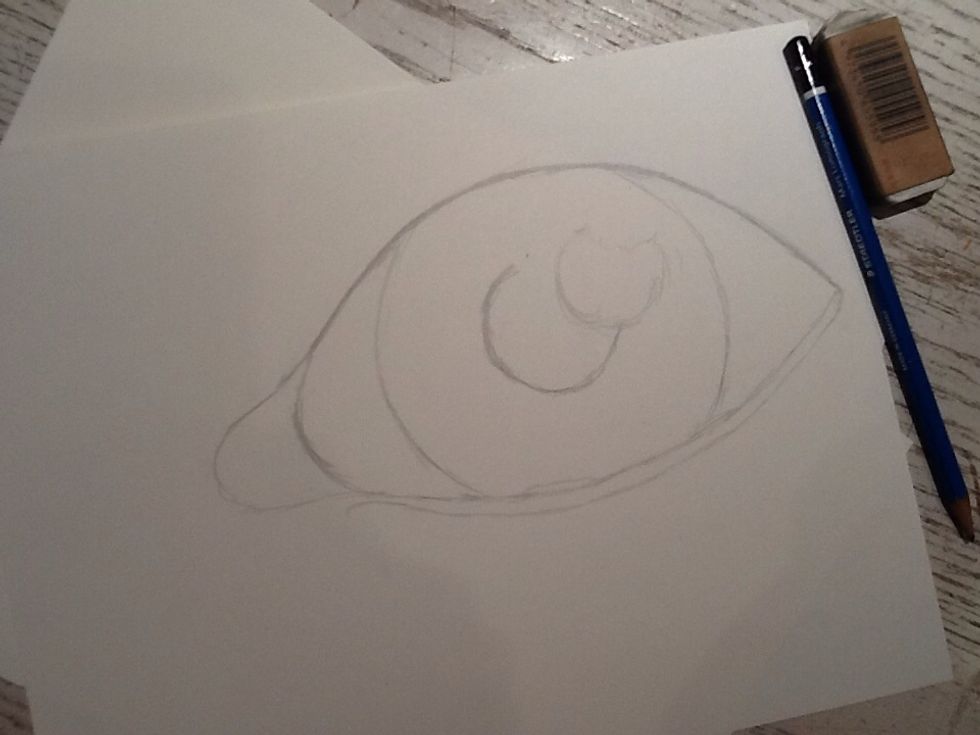 Add some more major lines: the outline of the iris and the pupil, the area where there will be a light reflection, and the tear duct.
