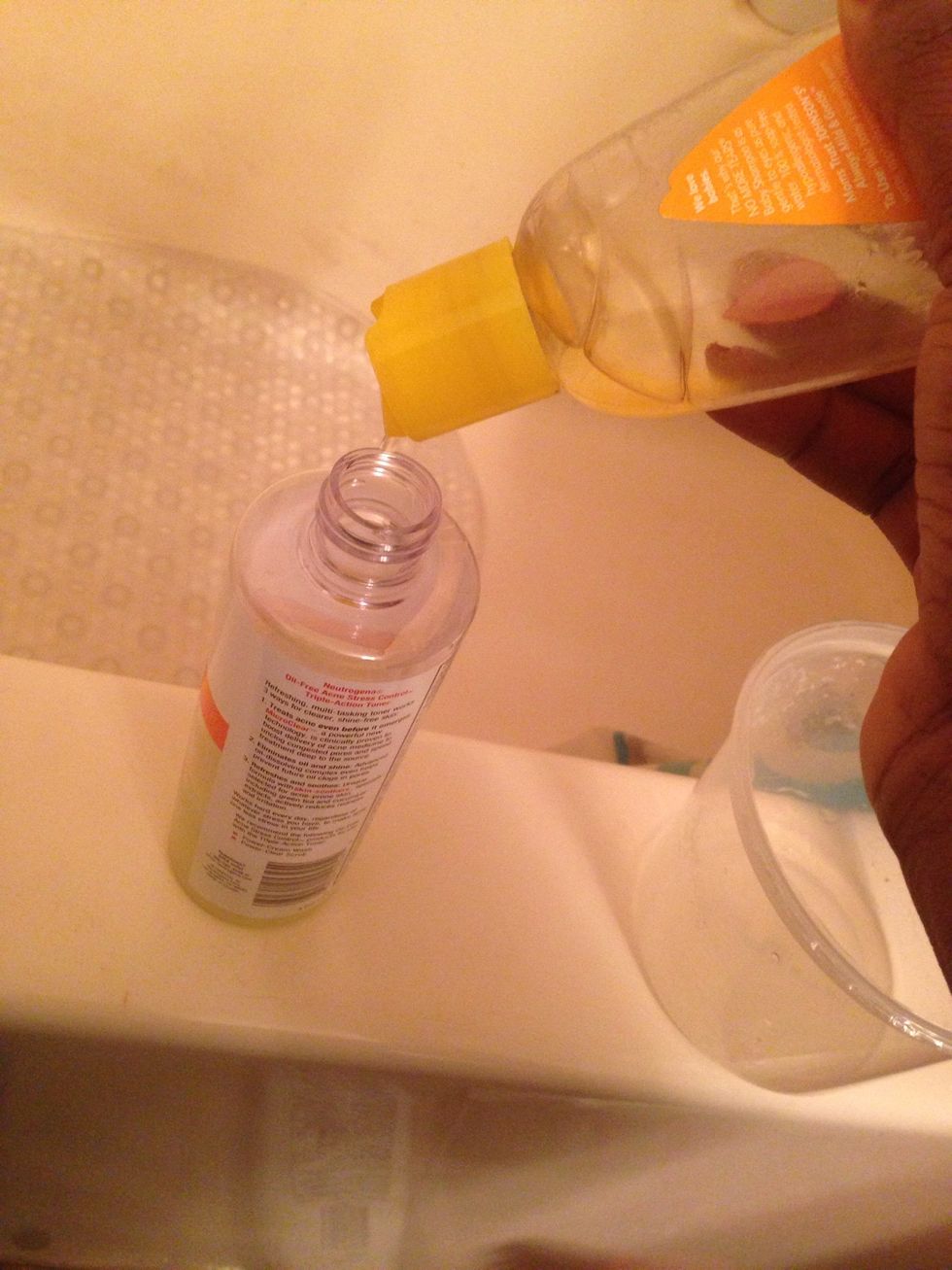 Add some of the no tears baby shampoo