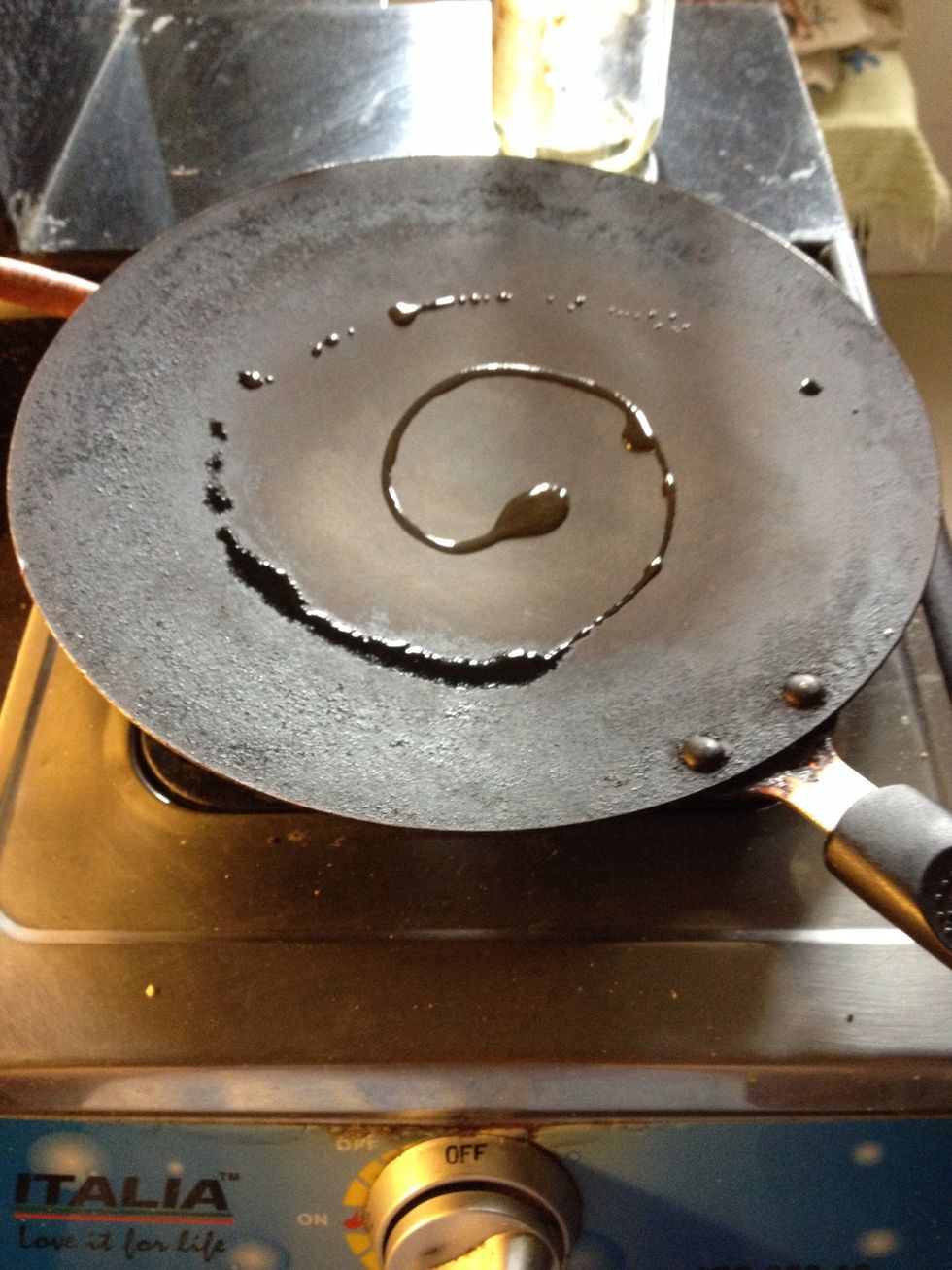 Add some olive/coconut oil to a non stick frying pan.
