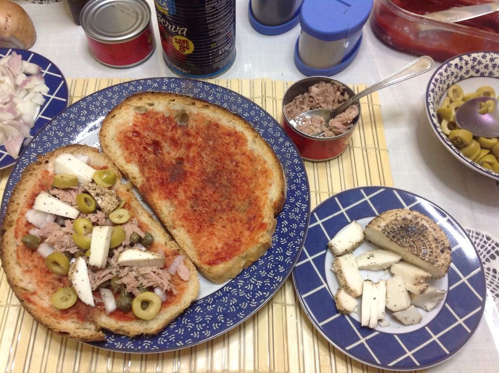 Add some pieces of peppered cheeselet.