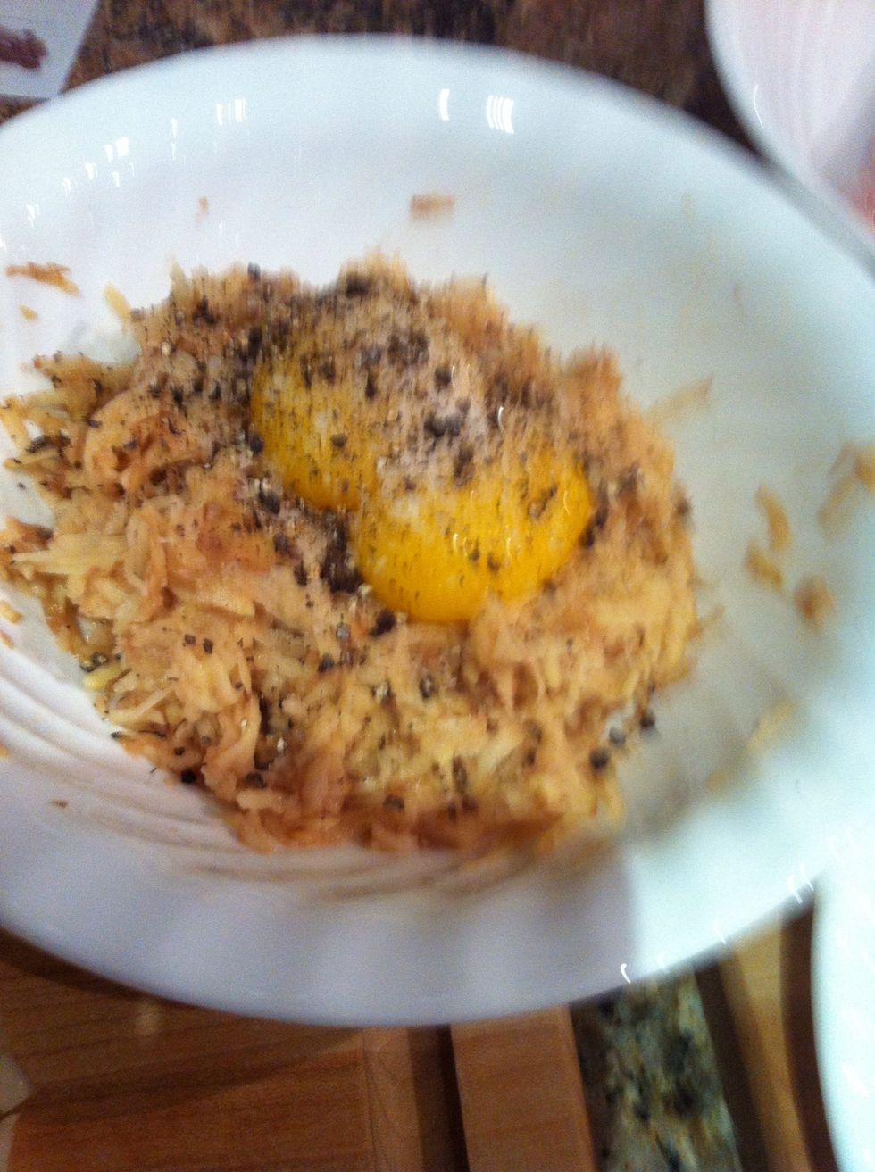 Add some salt and pepper to taste.  I eyeballed it.