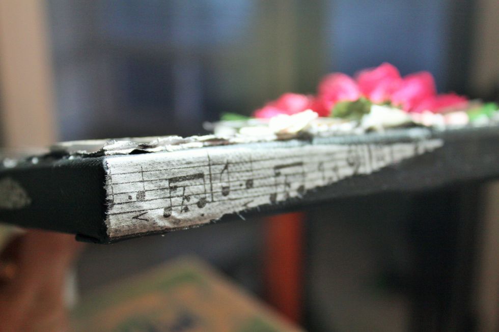 Add some tissue tape to the side of the canvas.