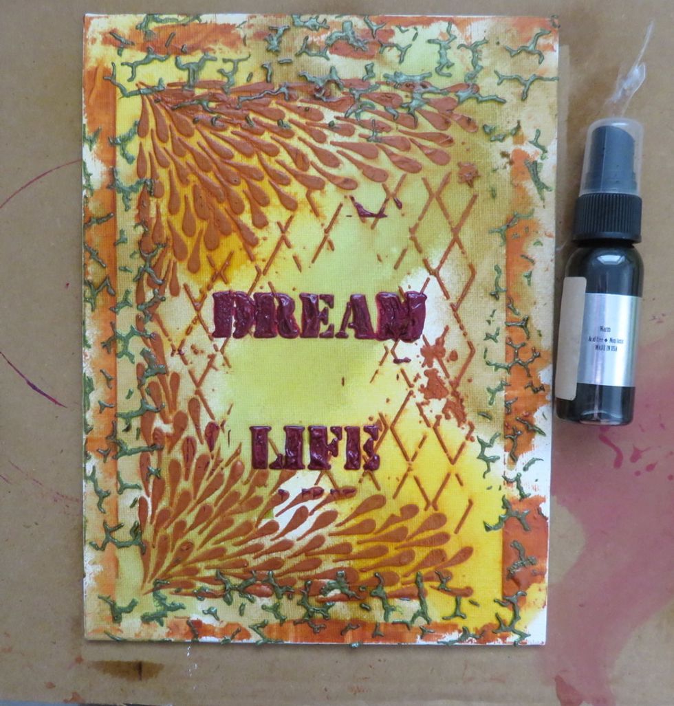 Add some Warm Colorations around. Please remember to dry each spray color before you add the next one.