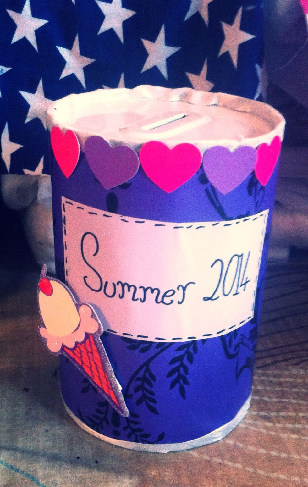 Add stickers or make some to decorate the tin. Or just leave it plain :) experiment and go crazy haha