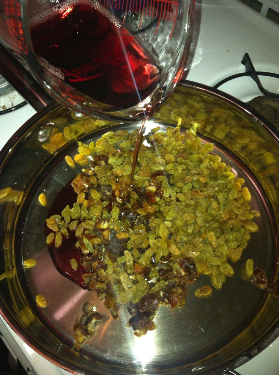 Add sweet red wine to the pan.