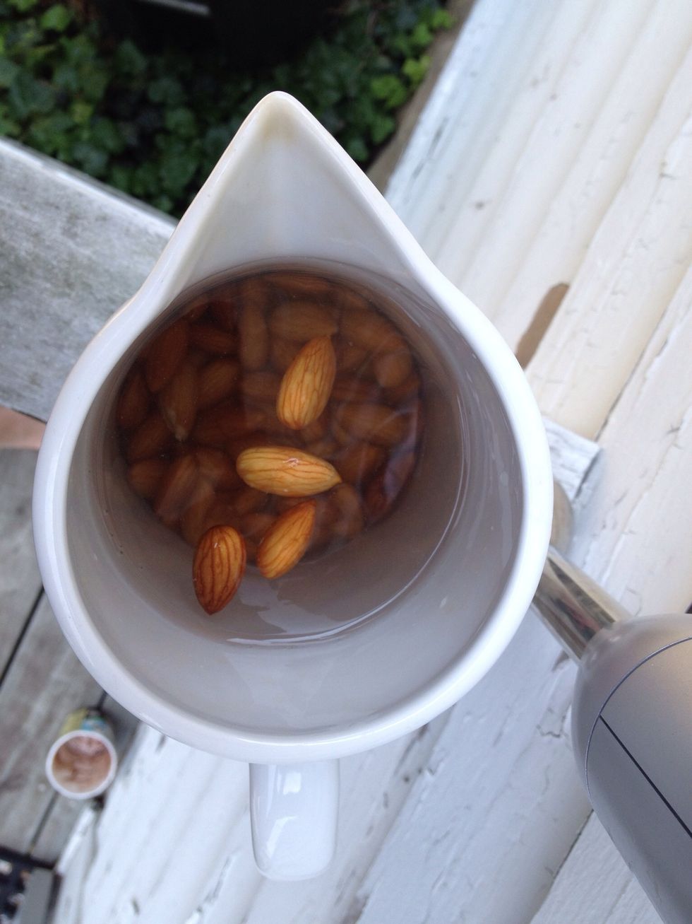 Add the amount of water you want, see an example of the proportion with this picture