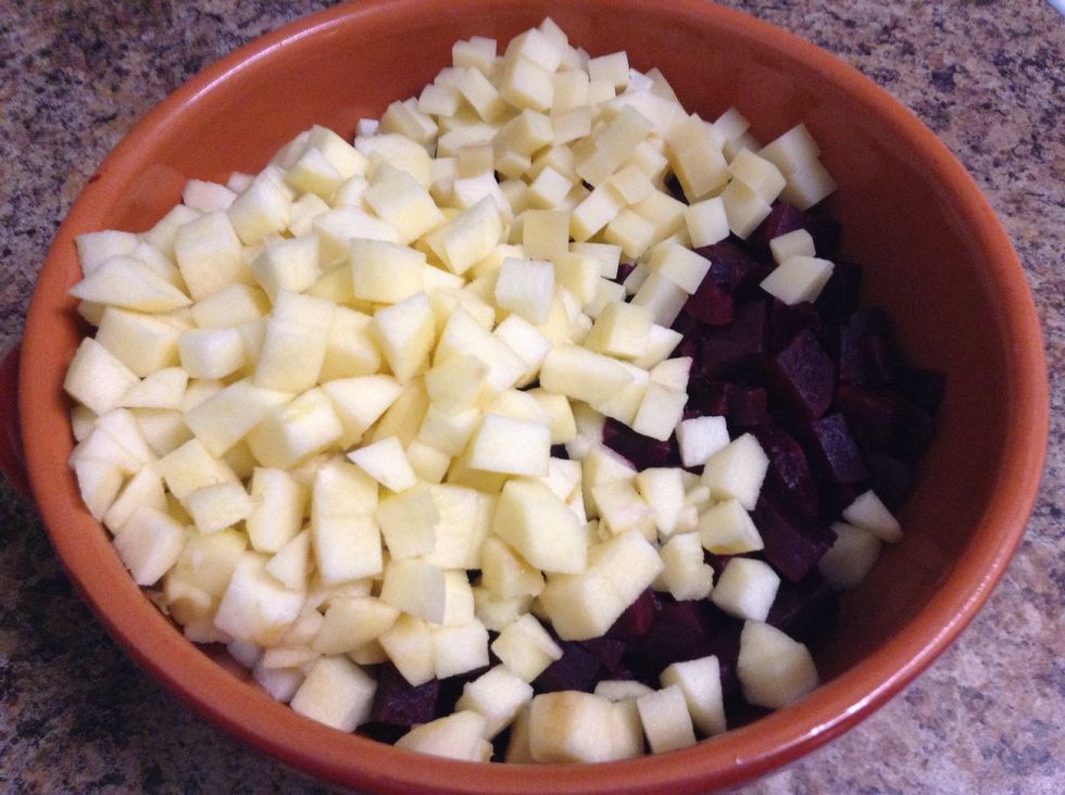 Add the apples to the bowl.